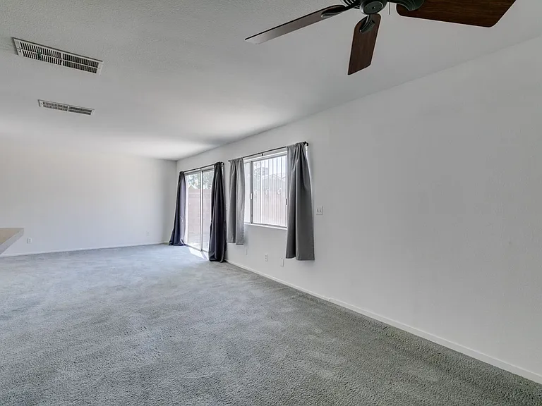 4335 Galore Ave — Photo 14