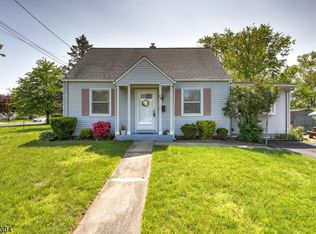64 N Auten Ave, Somerville, NJ 08876