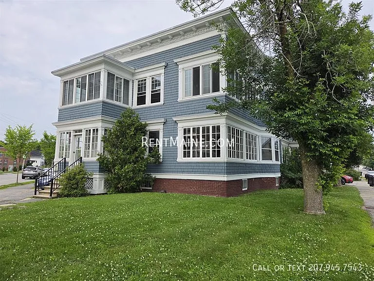 5 Central Ave — Photo 1