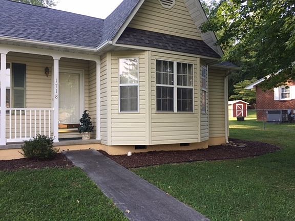 5th image of 1718 McClellan Dr