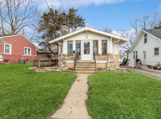 1332 Hull Ave, Des Moines, IA 50316