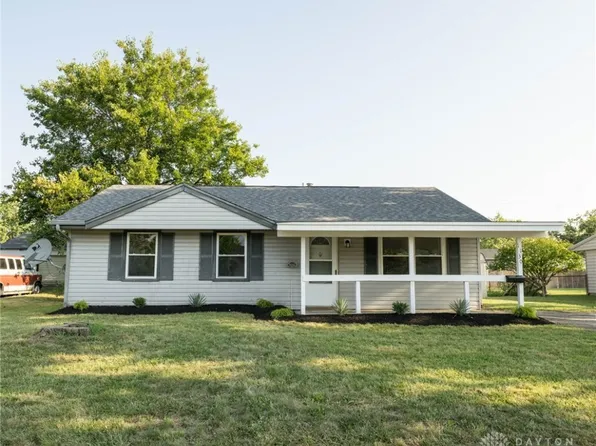 1130 Wendall Ave, New Carlisle, OH 45344