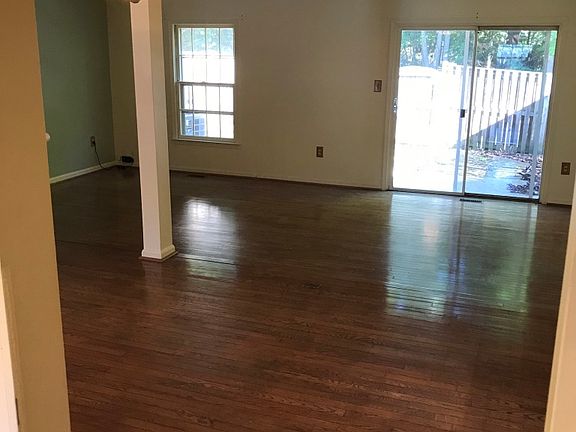 4th image of 7415 Erska Woods Ct
