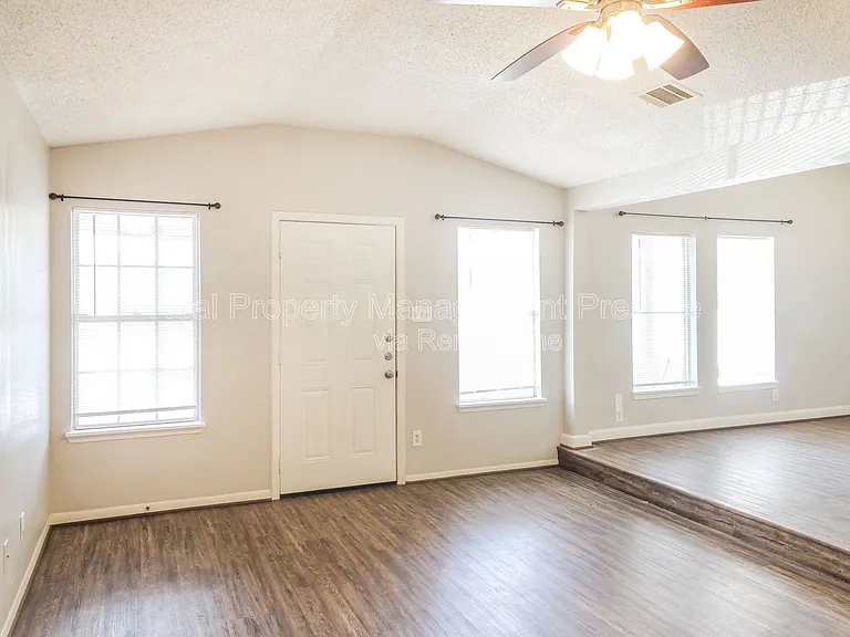 3015 FM 517 Rd E — Photo 3