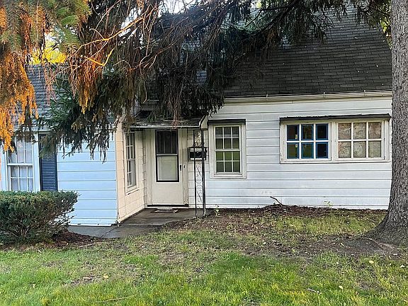 3rd image of 5133 Prestler Rd