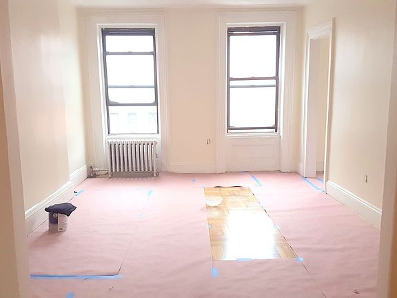 2nd image of 671 9th Ave APT 4N