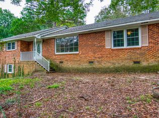 310 Pine Lake Ct, Spartanburg, SC 29301
