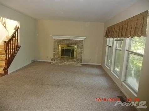 3rd image of 10079 Hempsteade Dr