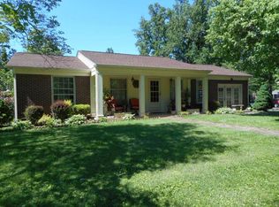 116 Woodhaven Rd, Johnson City, TN 37601