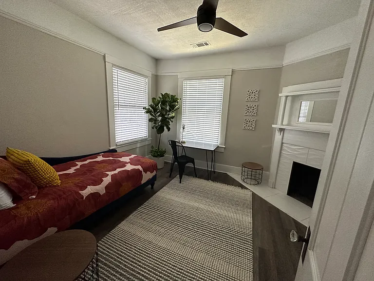 2301 Alaska St — Photo 13