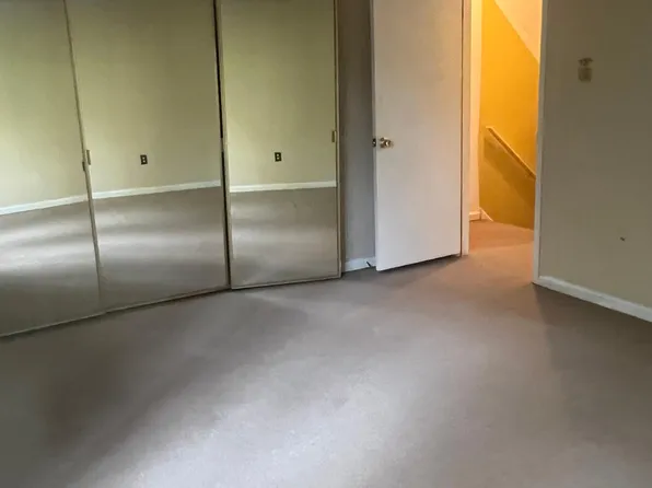 225 W Leeds Ave, Pleasantville, NJ 08232