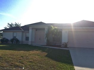1031 NE 7th Pl, Cape Coral, FL 33909
