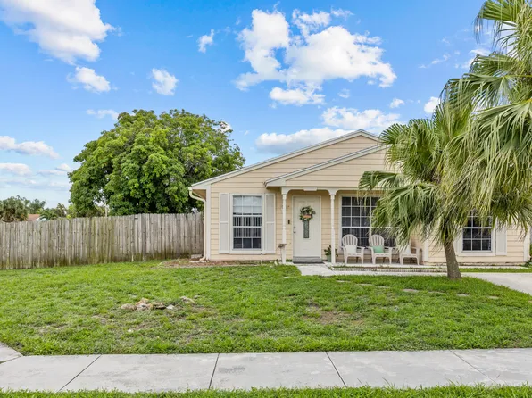 10552 Bobbie Lane, Royal Palm Beach, FL 33411