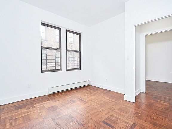 4th image of 69 Pinehurst Ave APT 4E