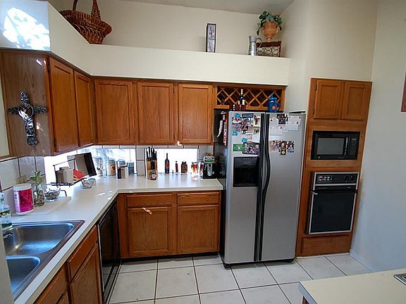 5th image of 16035 Glenbrook Knoll Ln