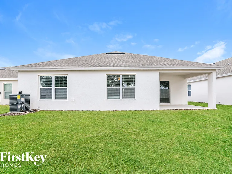 449 Earhart Dr — Photo 14