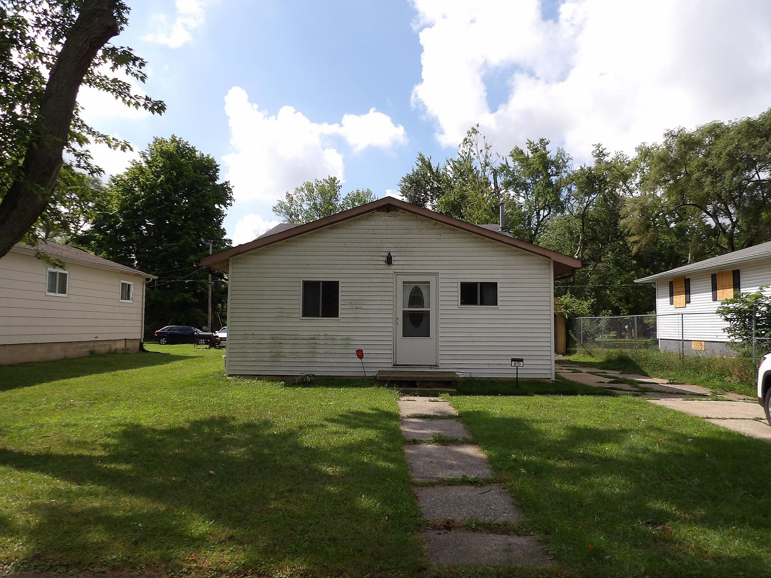 870 Waukonda Ave, Benton Harbor, MI 49022 Zillow