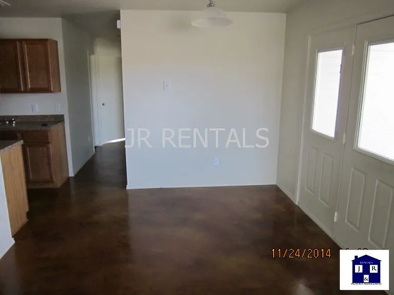 2923 Starlight Dr #B — Photo 6
