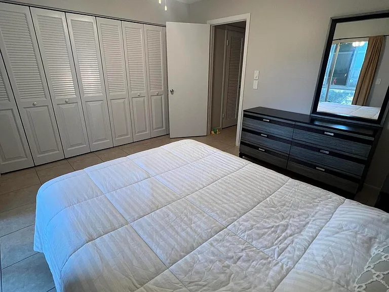 31 Westbury B #31 — Photo 7