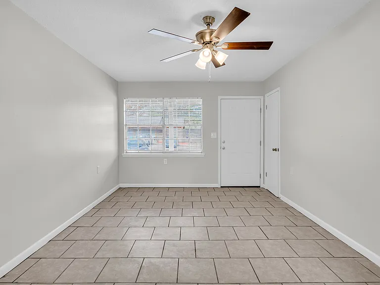 1010 N Montgomery St #3B — Photo 11