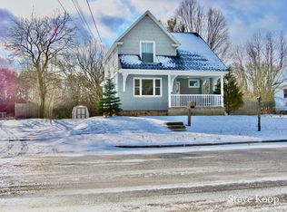 739 Morton Ave, Belding, MI 48809