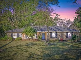 33639 Wesley Rd, Eustis, FL 32736