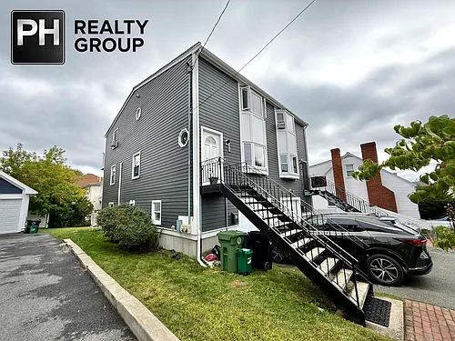 43 Edenfield Ave Photo 1