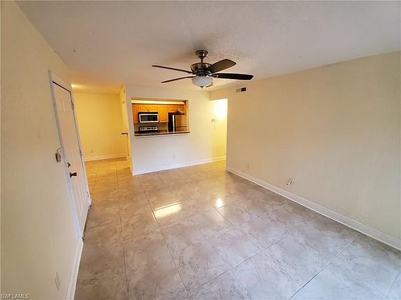 2nd image of 2905 Winkler Ave APT 703