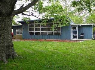 316 S Cottonwood St, Emporia, KS 66801