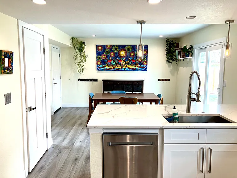 1240 Delphi Dr — Photo 5