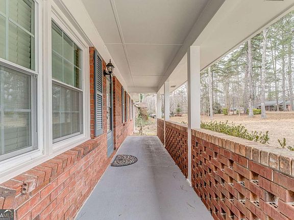 3rd image of 213 John Barber Rd