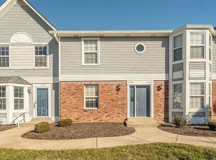 1694 Kircher Dr #E, Saint Charles, MO 63303