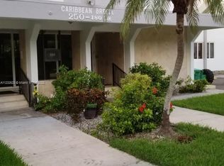250 180th Dr APT 151, Sunny Isles Beach, FL 33160