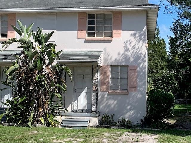 1st image of 611 Swann Dr