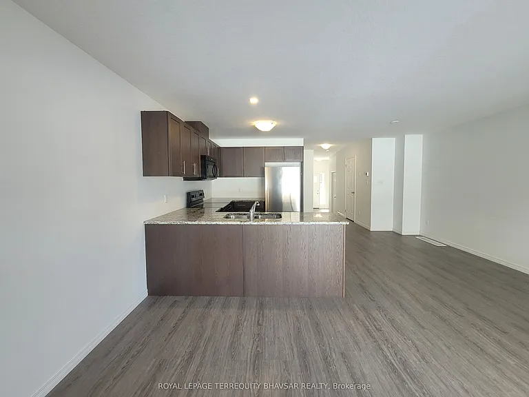 36 Woodedge Cir — Photo 8