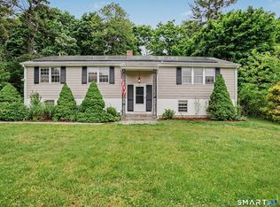 6 Lighthouse Lane, Norwalk, CT 06851