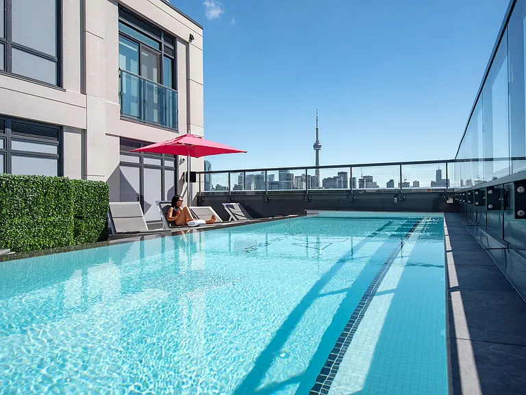 484 Spadina Ave — Photo 11