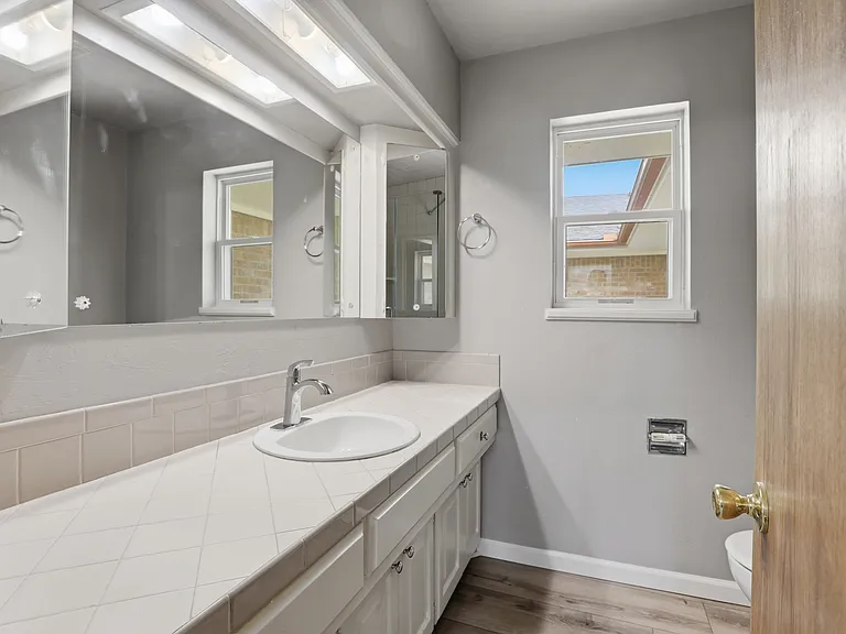 15 Preston Cir — Photo 11