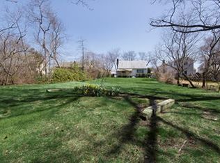 1666 Meadowbrook Rd, Merrick, NY 11566