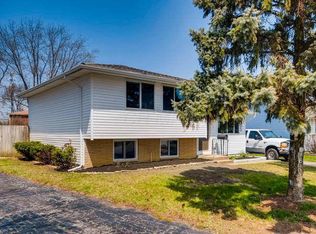 1684 Brookfield Sq N, Columbus, OH