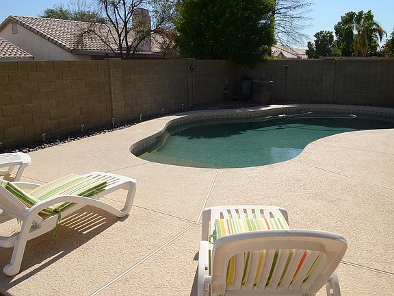 3rd image of 2953 E Hononegh Dr