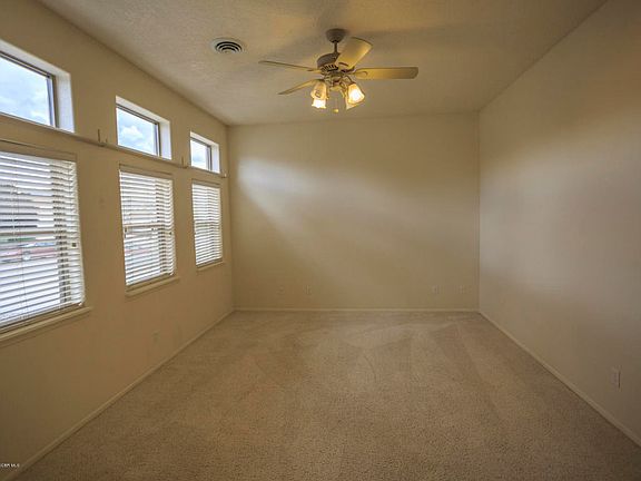 5th image of 5003 Carolcreste Dr