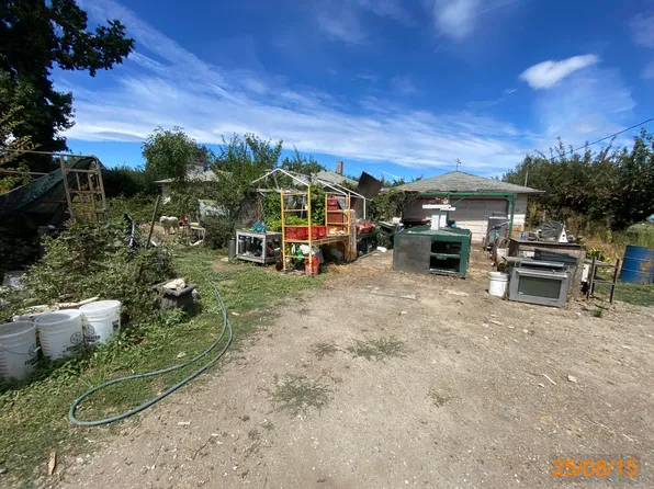 3842 W Main St, Medford, OR 97501