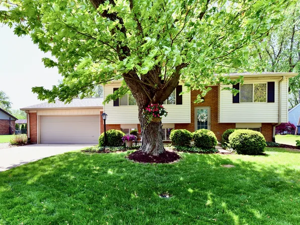 5225 Elderberry Rd, Noblesville, IN 46062