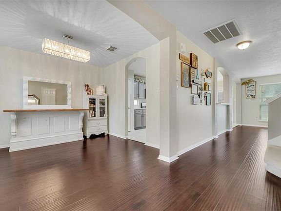 4th image of 4134 Heart Grove Dr