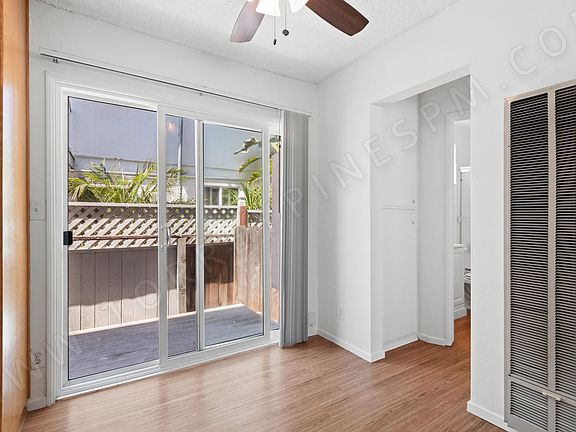 5th image of 3710 Yosemite St APT 3