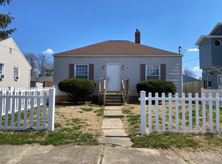 1191 Rowe St, Akron, OH 44306