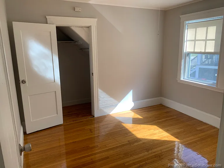 136 Arlington St #1 — Photo 13