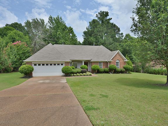 2nd image of 10012 Victor Dr