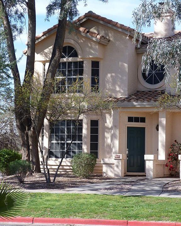 Ahwatukee townhome with mountain and park views